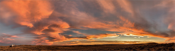 -High Plains Showing Off